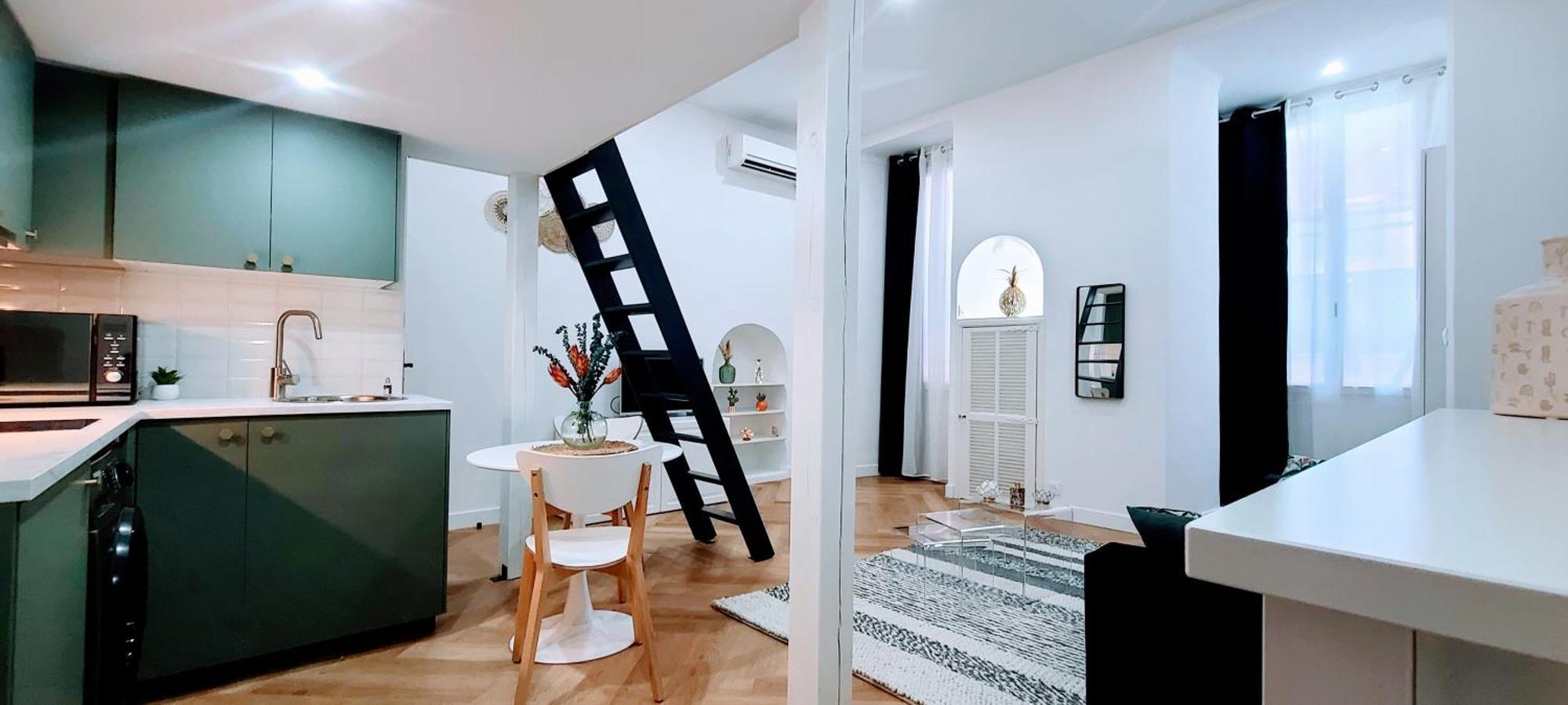 Studio Elegant 4 Couchages Front De Mer Clim Parking Privatif Wifi Ніцца Екстер'єр фото